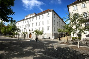 Exterior - Zois Apartments (Ljubljana)