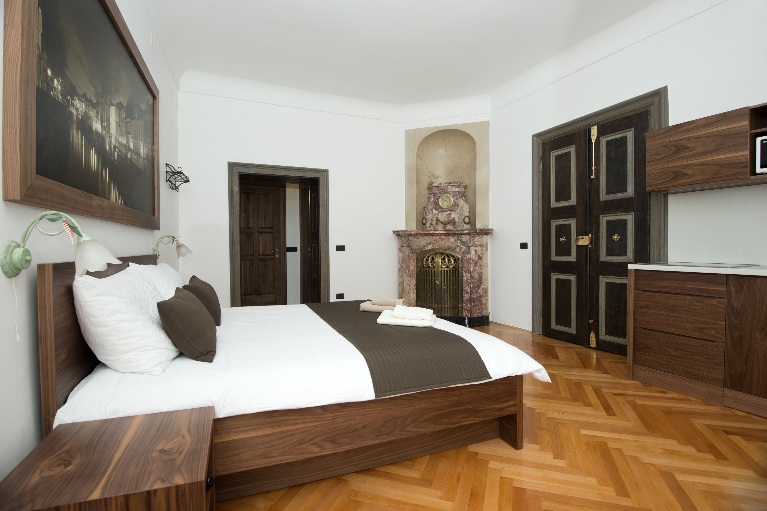 Studio | Premium bedding, memory-foam beds, in-room safe, individually decorated