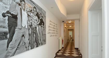 Viva Rooms