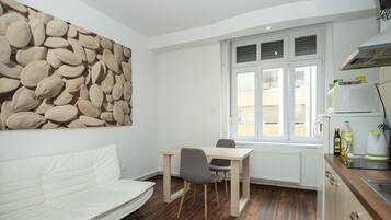 Apartamento, 1 quarto | Cozinha privada | Chaleira elétrica
