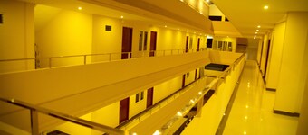 Hotel Wayanad Square