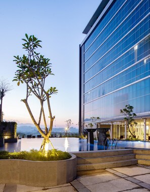 Balcony - Hotel Santika Gresik (Gresik)