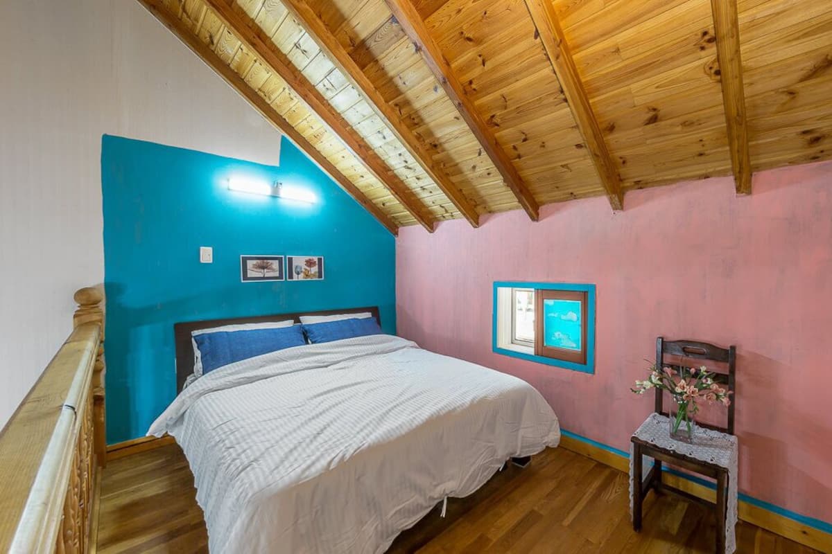 Camera (S02) | Biancheria da letto di alta qualità, Wi-Fi gratuito