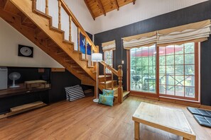 Habitació (S01) | Sala d'estar | Televisor de pantalla plana i terres tèrmics 