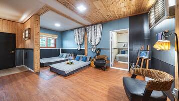 Nhà Duplex dành cho gia đình, 4 phòng ngủ (S08) | Bộ đồ giường cao cấp, truy cập Internet không dây miễn phí