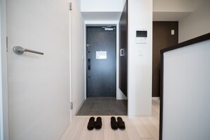 1 bedroom, desk, laptop workspace, blackout curtains - STAY&GO Shinsaibashi (Osaka)