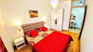Apartment | 2 bedrooms, iron/ironing board, free WiFi, bed sheets - Znjanski vidici Franka (Split)