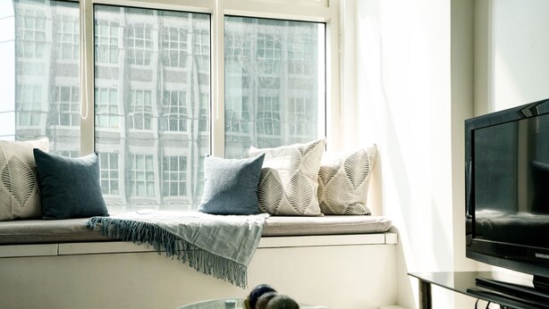 Luxury Loft | Living area - Indigo Ortigas @ Eton Emerald (Pasig)
