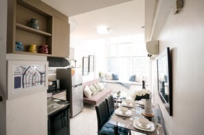 Luxury Loft | In-room dining