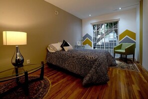 6 室のベッドルーム