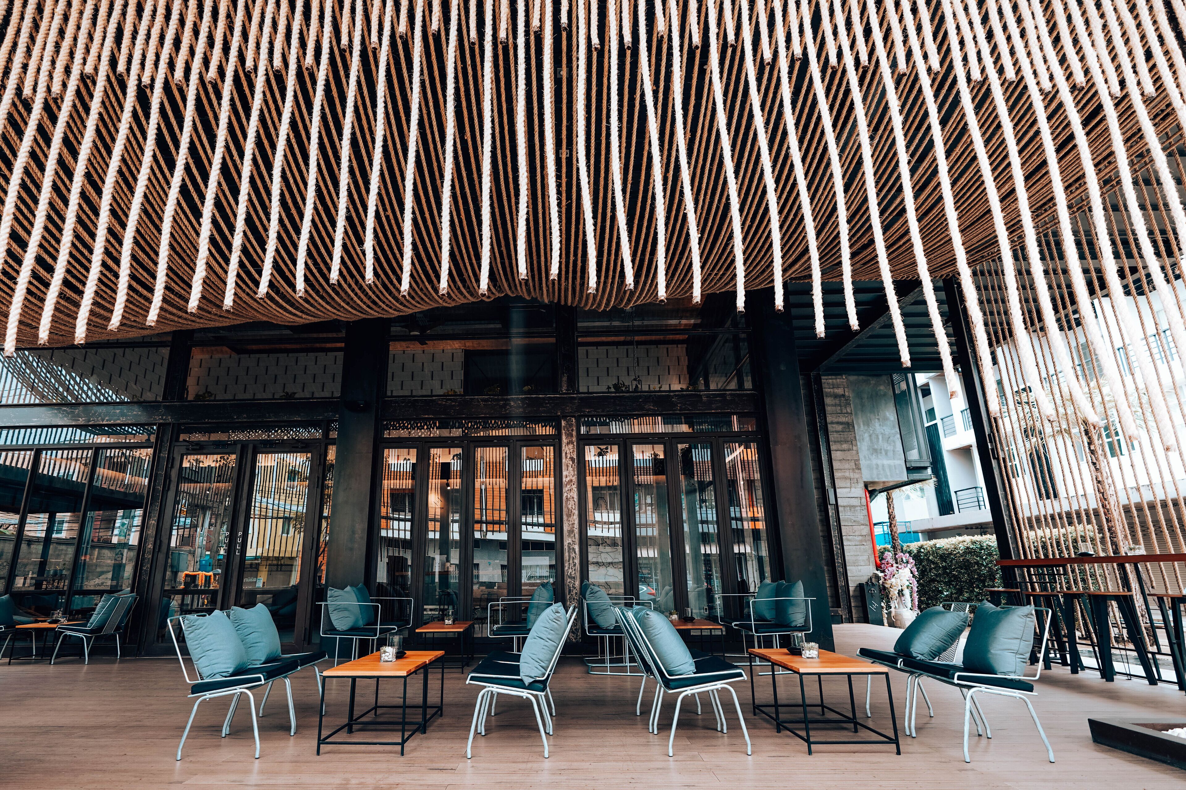 ลานระเบียง/นอกชาน