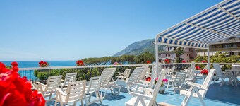 La Residenza Aparthotel