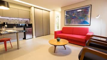 Apartment (1 Bedroom) | 1 bedroom, iron/ironing board, WiFi, bed sheets