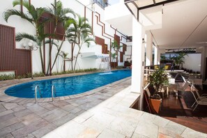 Outdoor pool - Lr1002 Top Notch Stay by Av. Paulista! (São Paulo)