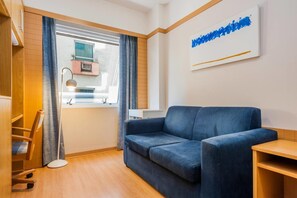 Apartment (1 Bedroom) | Living room | TV - Ri711 Flat Close to Av Paulista (São Paulo)