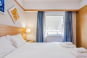 Lägenhet (1 Bedroom) | 1 sovrum, strykjärn/strykbräda och sängkläder