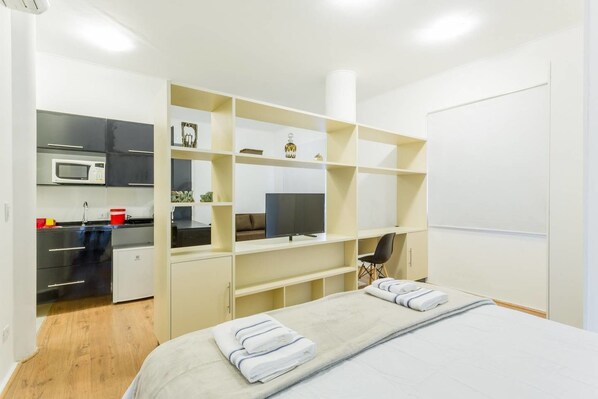 Apartment (0 Bedroom) | Bed sheets