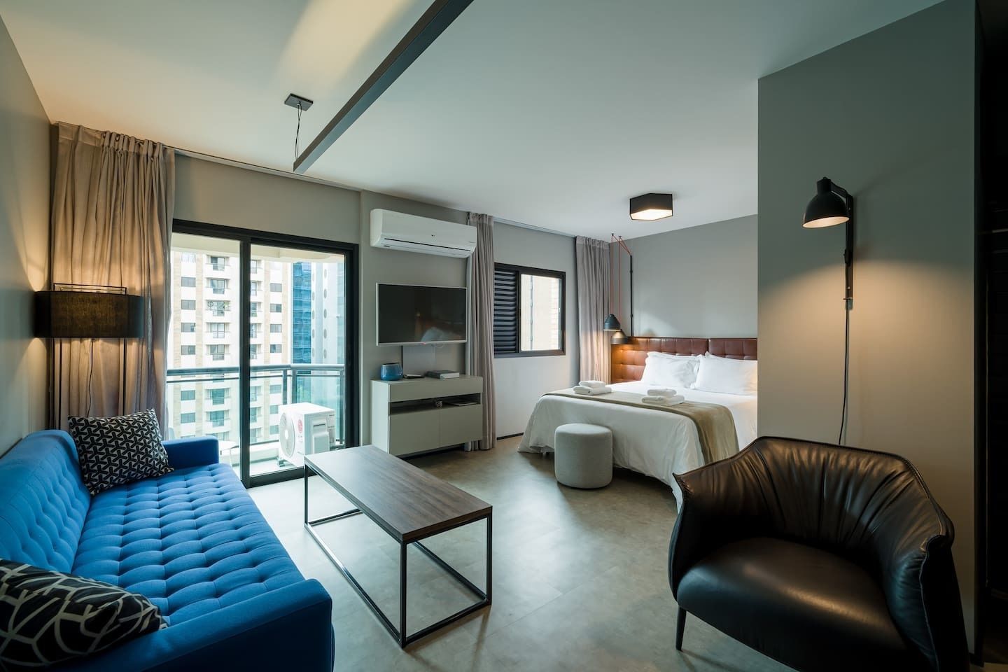 Apartment (0 Bedroom) | Iron/ironing board, bed sheets