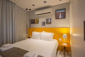 Apartment (0 Bedroom)