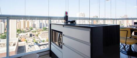 Apartment (0 Bedroom) | Private kitchen | Fridge, stovetop, espresso maker, coffee/tea maker