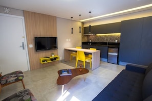Apartment (1 Bedroom) | Living room | TV - Lr902 Crème de la Crème in Jardins! New and Chic (São Paulo)
