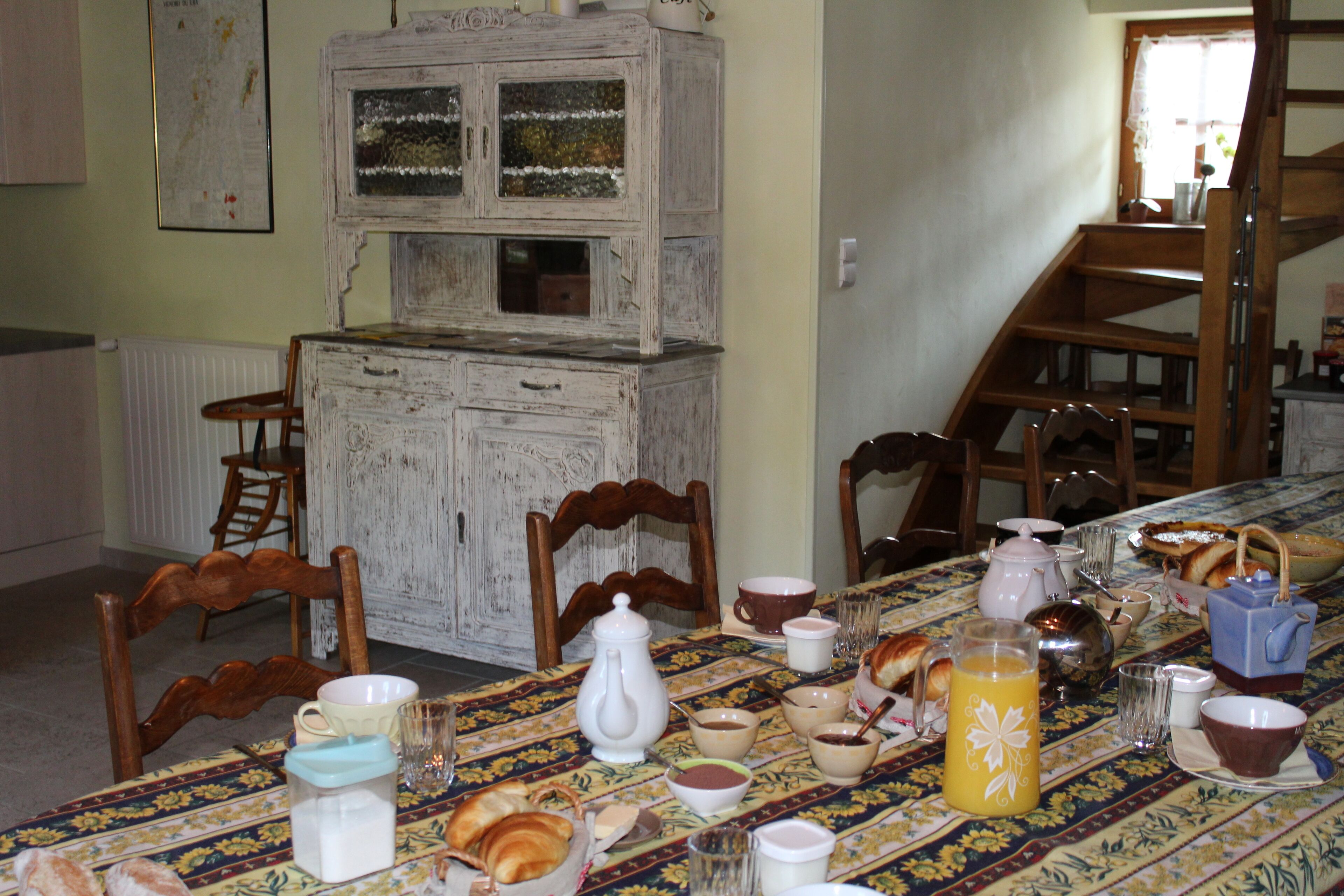 Bao gồm bữa sáng kiểu Âu hàng ngày 