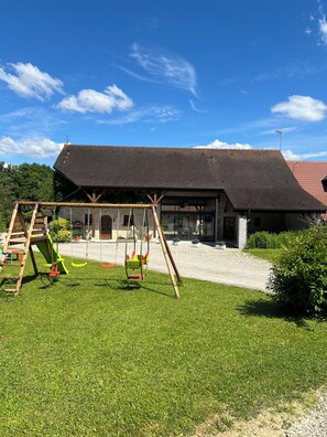 Exterior - La Grange de Felix (Fontainebrux)