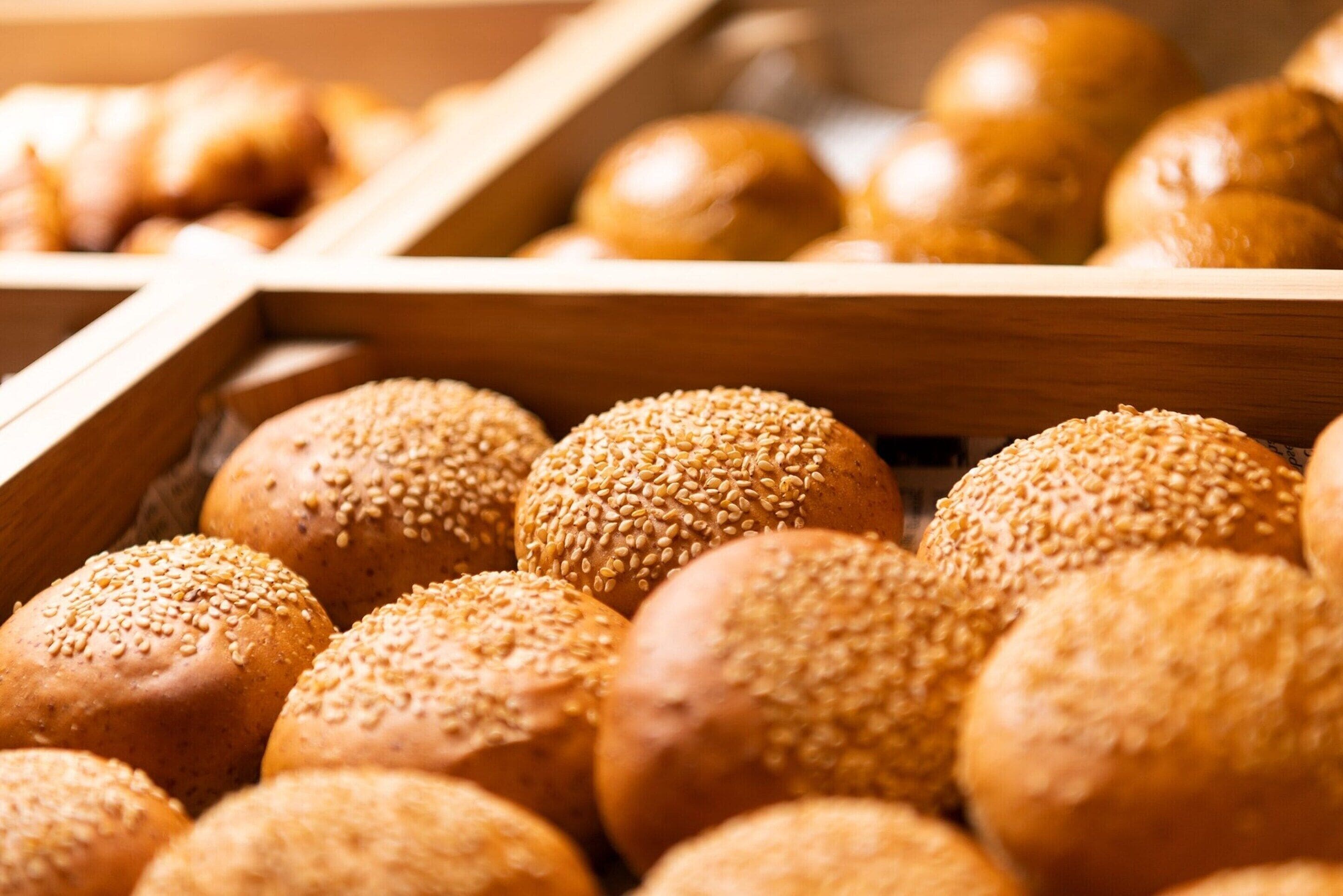 daily buffet breakfast (jpy 1600 per person)