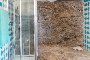 ヘアドライヤー、タオル