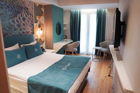 Ropa de cama hipoalergénica y artículos del minibar gratis 