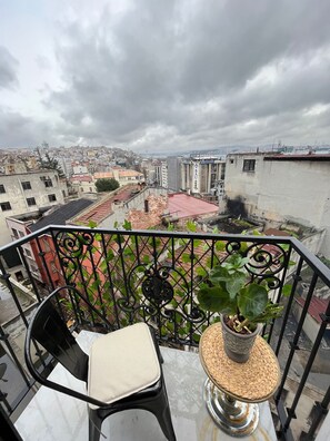 Allergitestade sängkläder och minibar med vissa gratis produkter