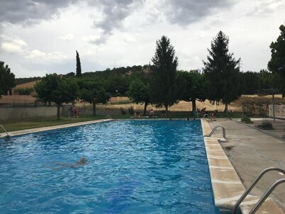 Tato House -Figuerola d'Orcau-