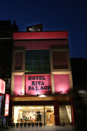 Exterior - Riya Palace Hotel Agra (Agra)