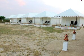 Deluxe Tent - Rann Visamo Village Resort (Bhuj)