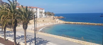 House with sea and beach views