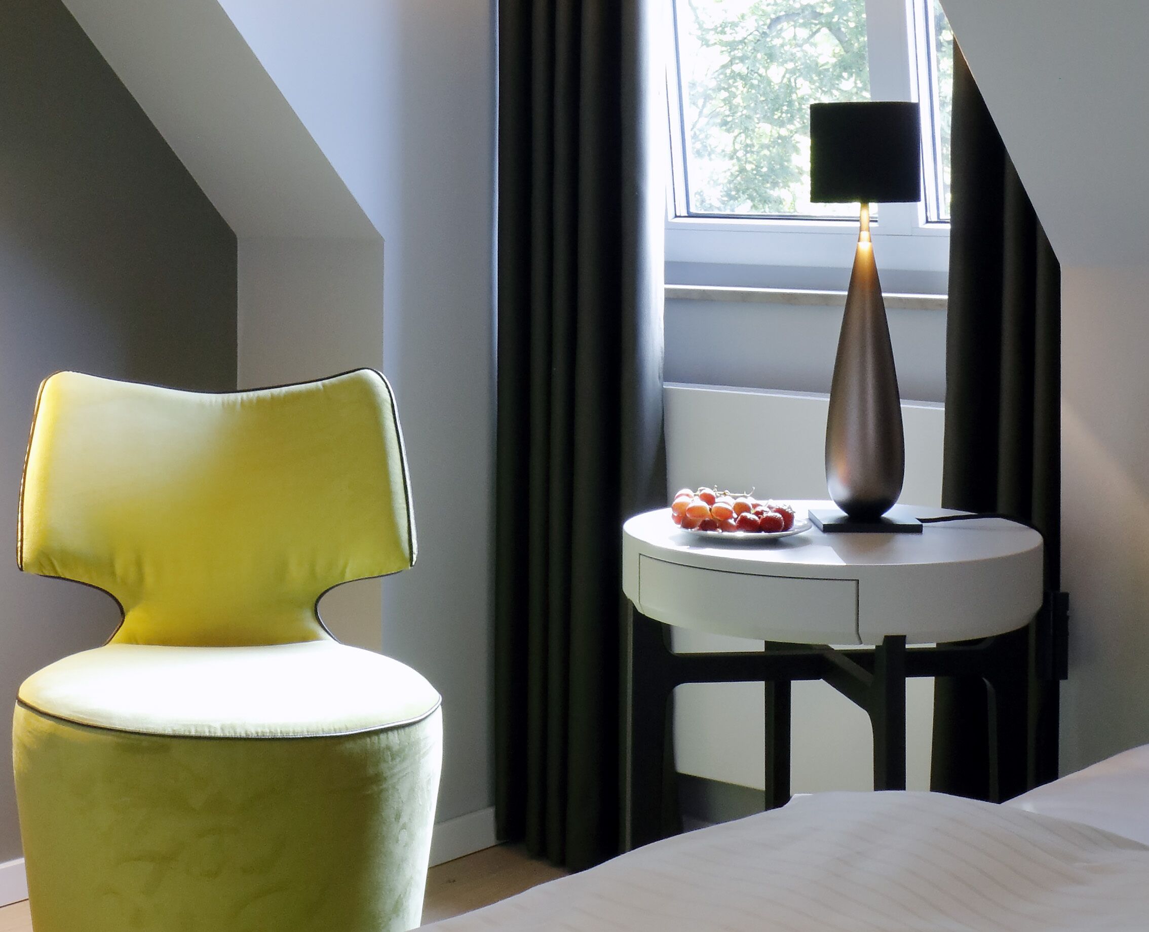 design double room | 1 bedroom, individually decorated, individually furnished, desk