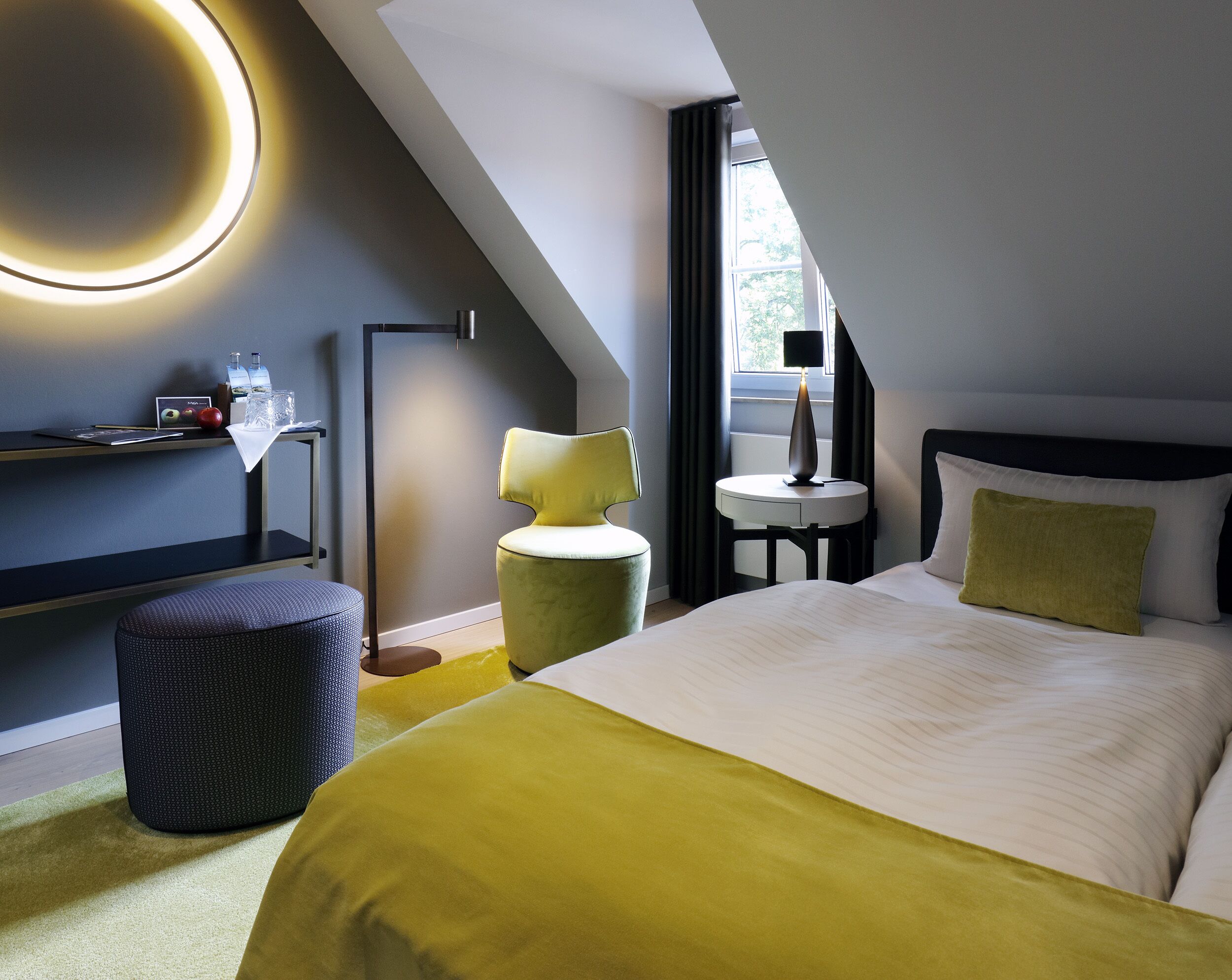 design double room | 1 bedroom, individually decorated, individually furnished, desk