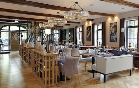 Restaurant. Patentkrug Design Hotel