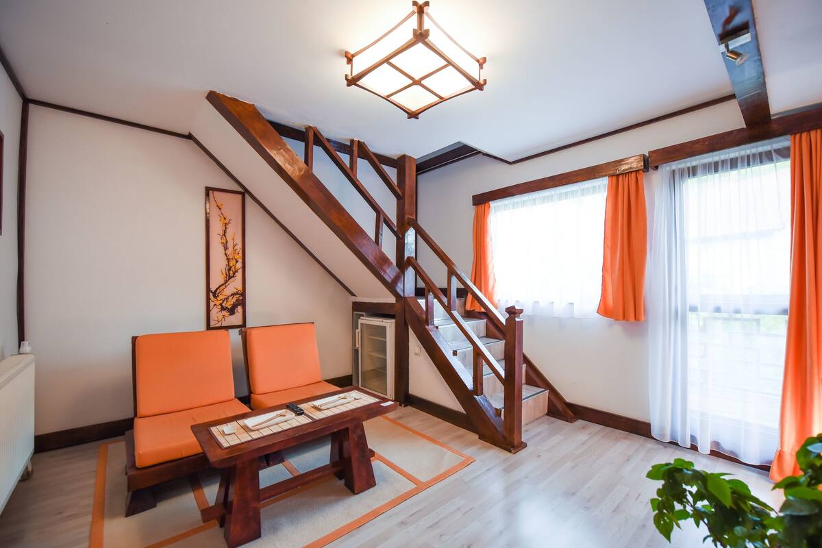 Orange suite | Oppholdsområde | Smart-TV og TV-spill
