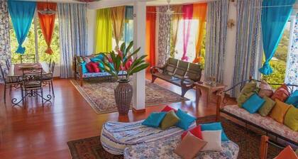 Villa Citronella merinäköalalla