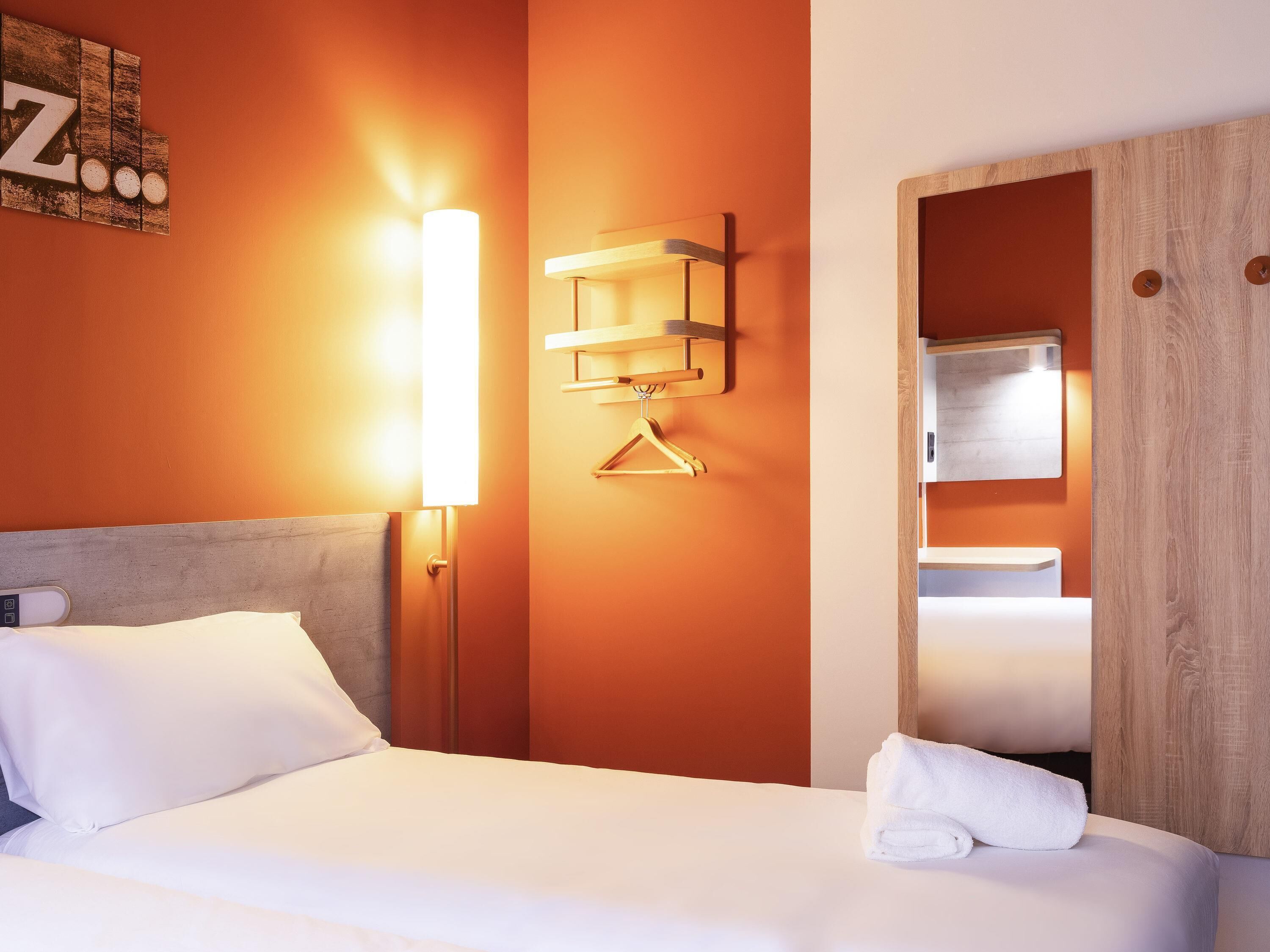 Single Room, 1 Double Bed | Blackout curtains, soundproofing, free WiFi, bed sheets