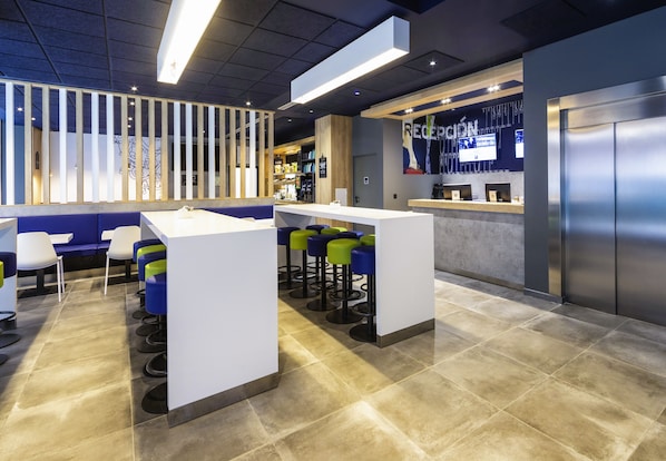 Sala de estar en el lobby
