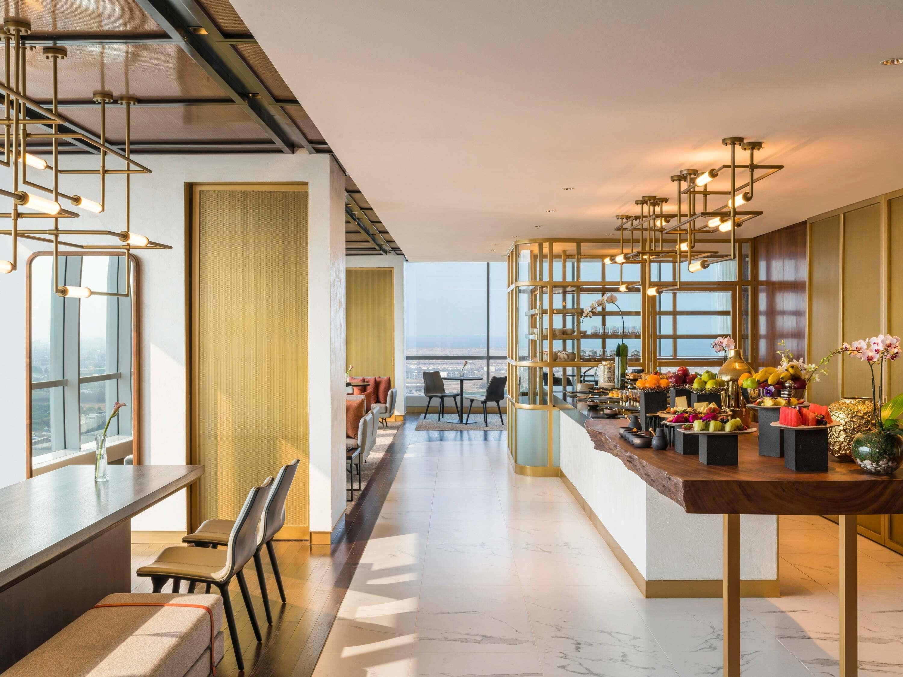 Café da manhã com buffet todos os dias mediante uma taxa