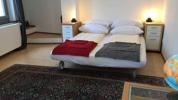 2 bedrooms, WiFi, bed sheets