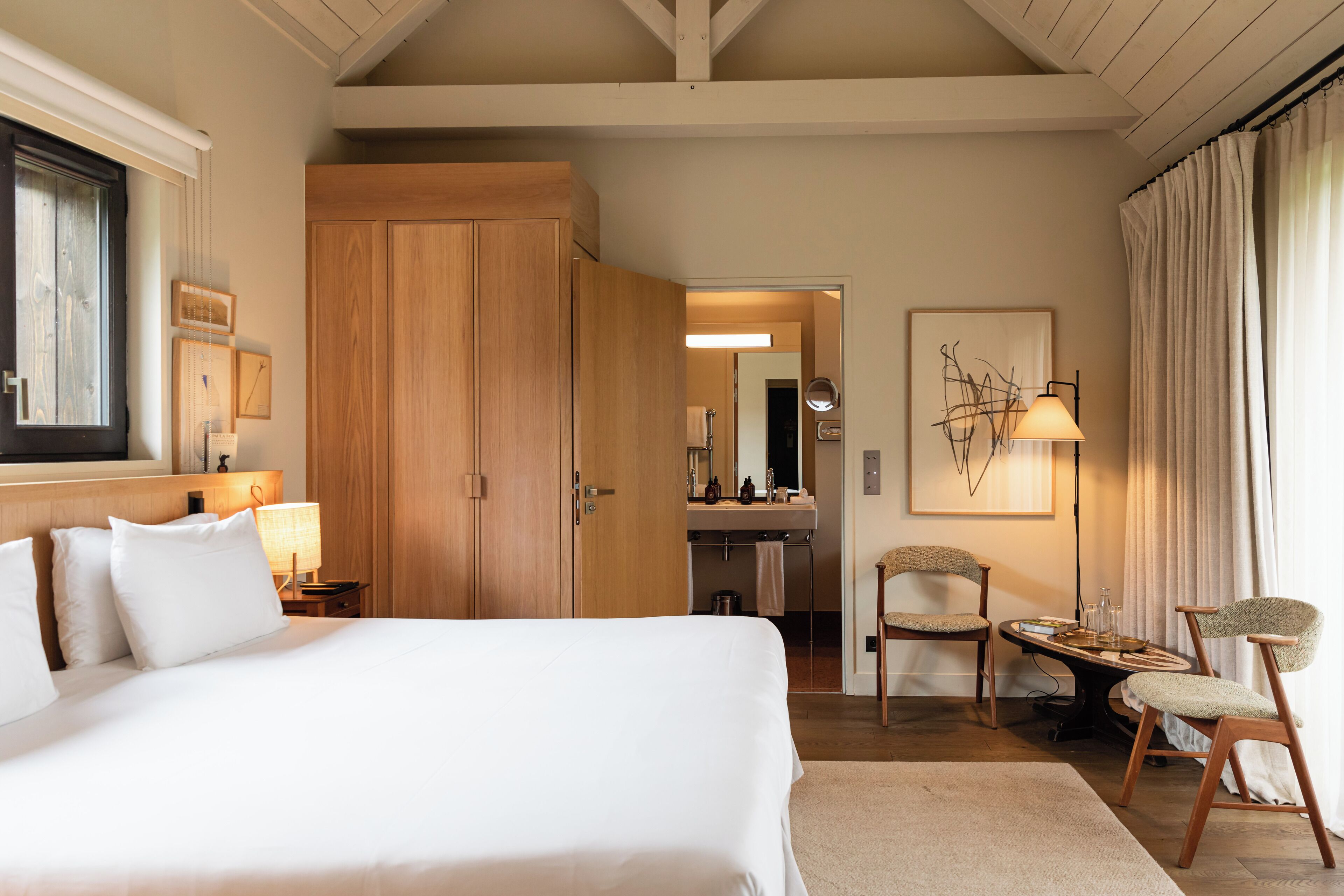 Quarto premium (Prestige) | Frigobar, individualmente decorados, individualmente mobiliados