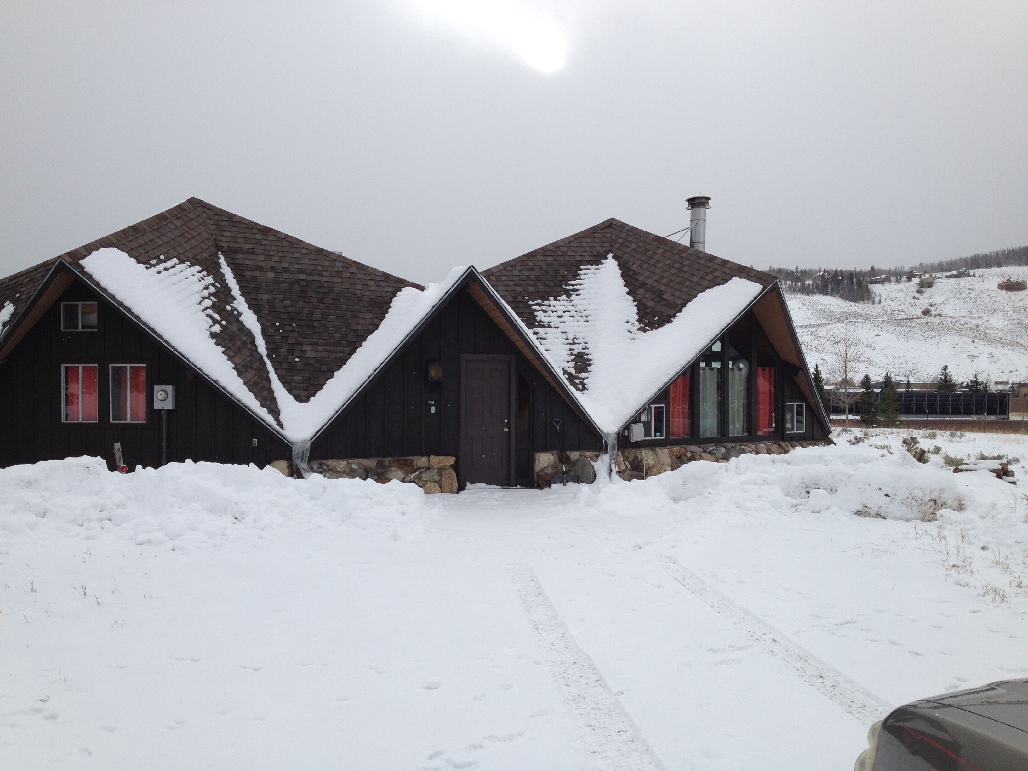 Fun & Cozy Cabin.  Come Play In Winter And Summer Activities.