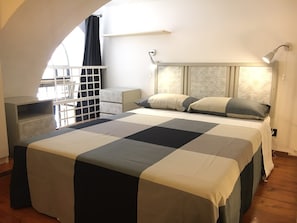 Apartamento, 1 habitación | 1 dormitorio, decoración individual, mobiliario individual y wifi