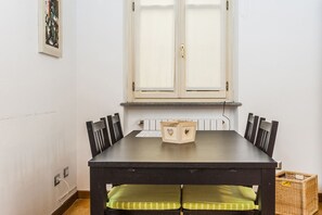 Apartment, 1 Bedroom, Balcony | In-room dining - Vittoria 4b (Turin)