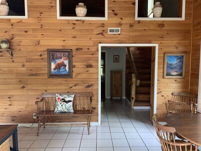 Beautiful location, private, serene and clean.  Near Athens and Hocking Hills