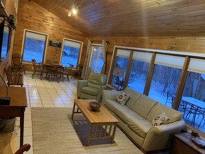 Smart-TV, DVD-Player, Videothek